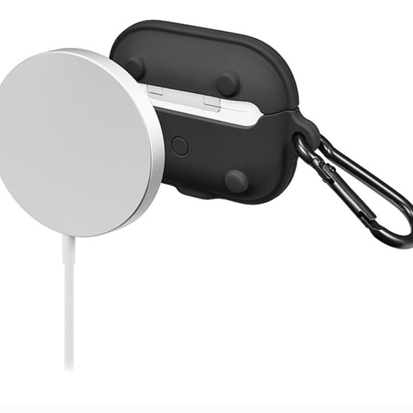 INSIGNIA™ SILICONE CASE FOR APPLE AIRPODS PRO - Picture 5 of 6